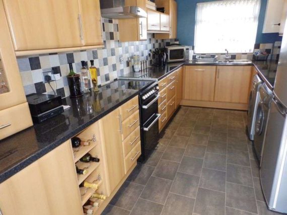 3 Bedroom Semi-Detac...
